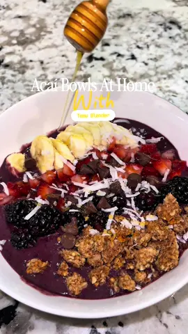 Make açaí bowls for the week, for the price of ONE from your favorite juice bar. These were so good! Omgggg😋 2 cups frozen berries, 1 frozen banana, 2 packs of açaí, 1/4 cup of almond milk. Use one cup of almond milk, if you’re going for a smoothie consistency.  Search 🔍 code {dwx5647} on the Temu app to get this lightning deal or comment (Blender) and I’ll DM you the link. Available only for new app users with qualifying orders. T&Cs apply. https://app.temu.com/k/u7194j688f5 #temu #temufinds #shoptemu #kitchengadgets #kitchenfinds 