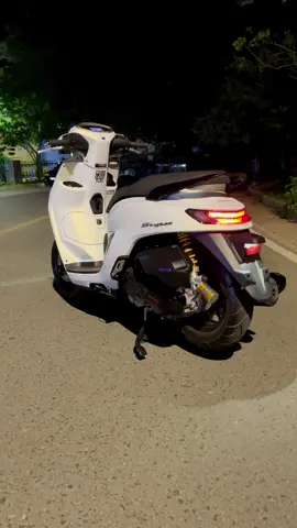 Hình như xe này đang hot #stylo #stylo160 #stylo160abs #49lamdong #xuhuong2025 #viral #tiktok 