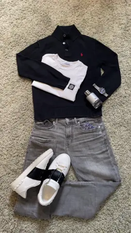 🤌#OOTD #styleinspo #wardrobe #grisch #laidback #luxewear 