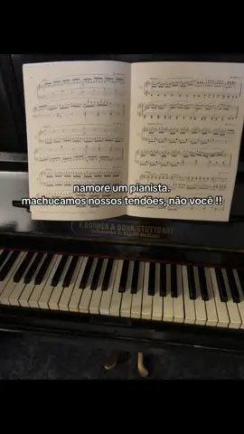 fiz a versão piano, pros que se sentiram excluídos #arte #musictok #orquestra #piano #classicalmusic 