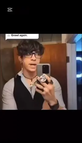 cringe cat  #cat #funny #meme #tiktok 