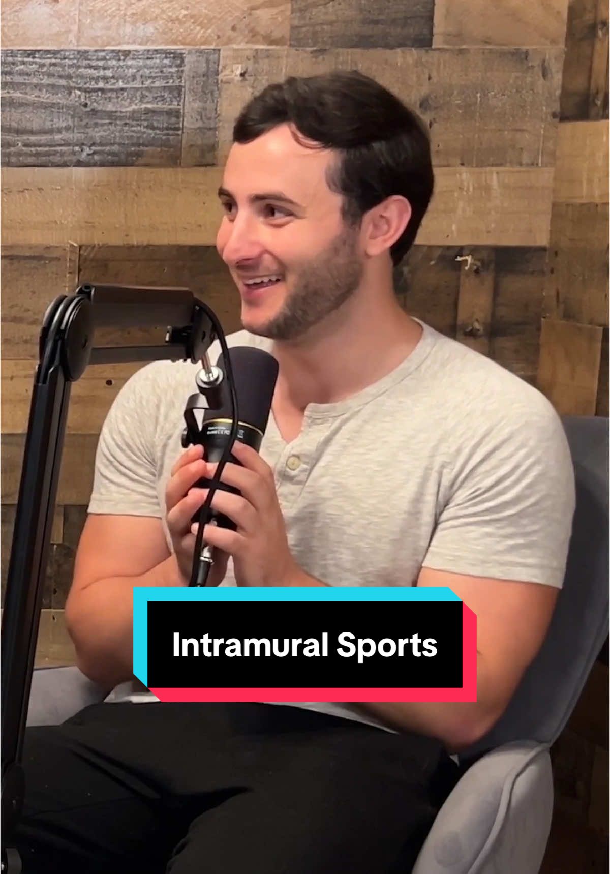 I guess Royce is more athletic than he thought 🤷‍♂️ Did any of you play intramural sports in college? #fyp #fypシ #podcast #twins #basketball #tennis #wallyball #volleyball #spikeball #flagfootball #football #trivia 