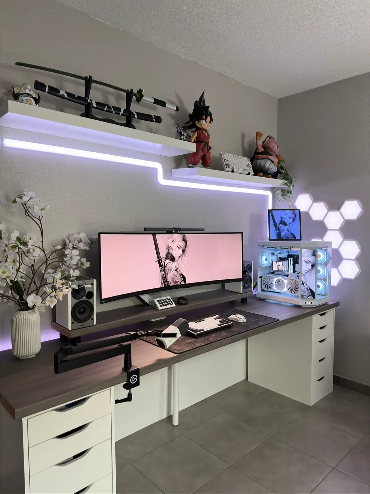 #pc #pcgaming #pcgamer #techtok #gaming #GamingSetup #setup #desksetup #wallpaperengine 