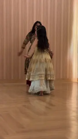 Dewanii Dewanii 💛🧡Barkat Arora ✨#dancedewane8 #dance 