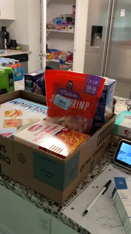 Sam’s haul 🤪 #sams #samshaul #groceryhaul #monday #grocery #sahm #sahmlife #sahmsoftiktok #momlifebelike #gingerale #snacks #fyp #fy #sparklingwater #lacroix #powerade @Sam’s Club @LaCroix Sparkling Water @Powerade @canadadry 💕✨