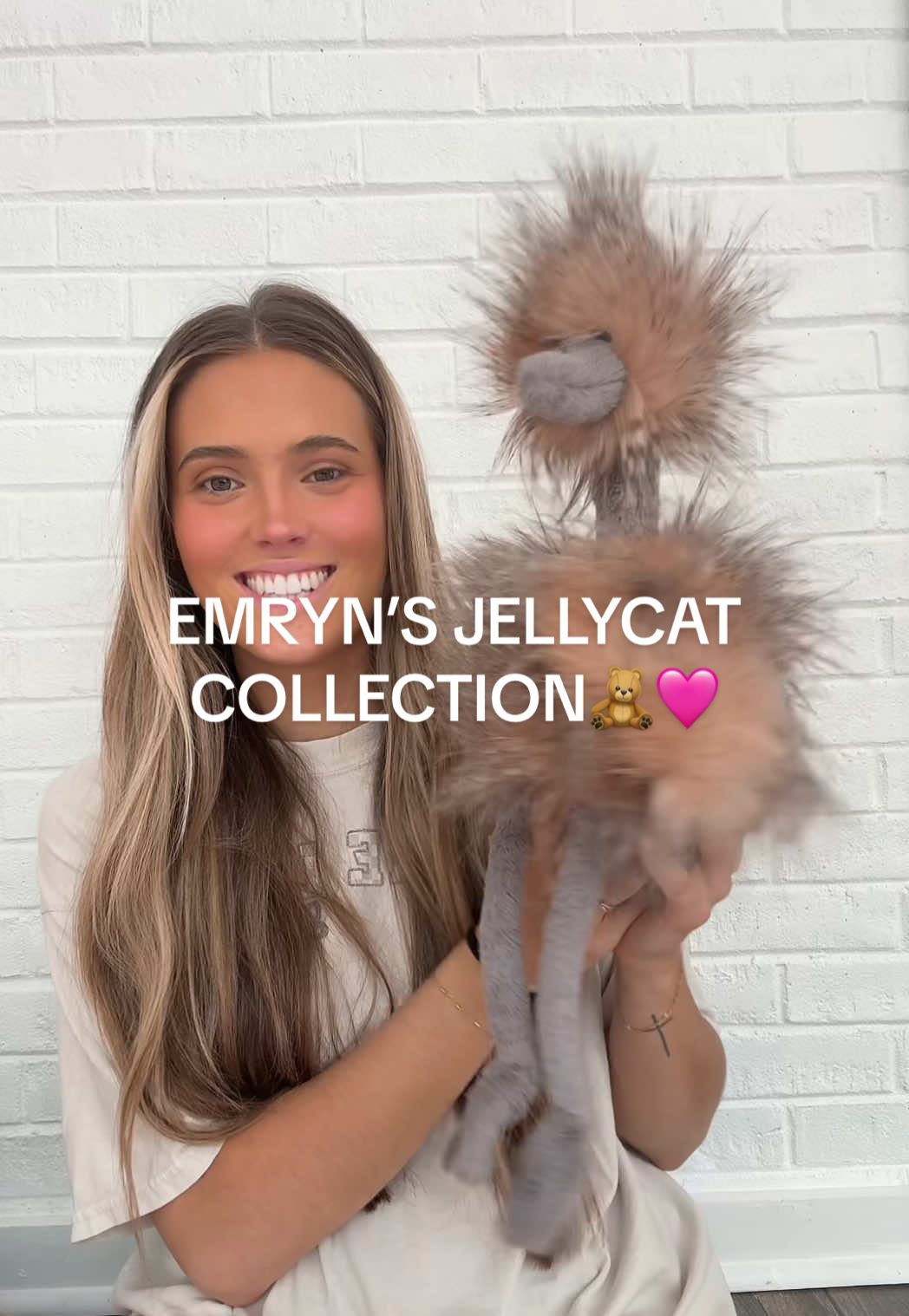 we can never say no to a jellycat😂🩷🧸#foryoupage #jellycatcollection #jellycat #babygirl #14monthsold #toddler 