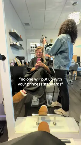 i win👸 #boyfriend #standards #thebar #funny #bf #goals #Relationship #raisethebar #blowout #hair #fyp #princess #princesstreatment 