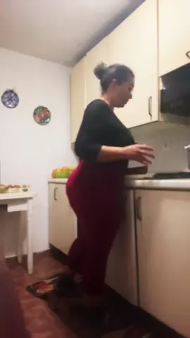 روتين في الليل  #girls  #fypp  #spain  #italy  #explore  #usa_tiktok  #fouryou  #friends  #france