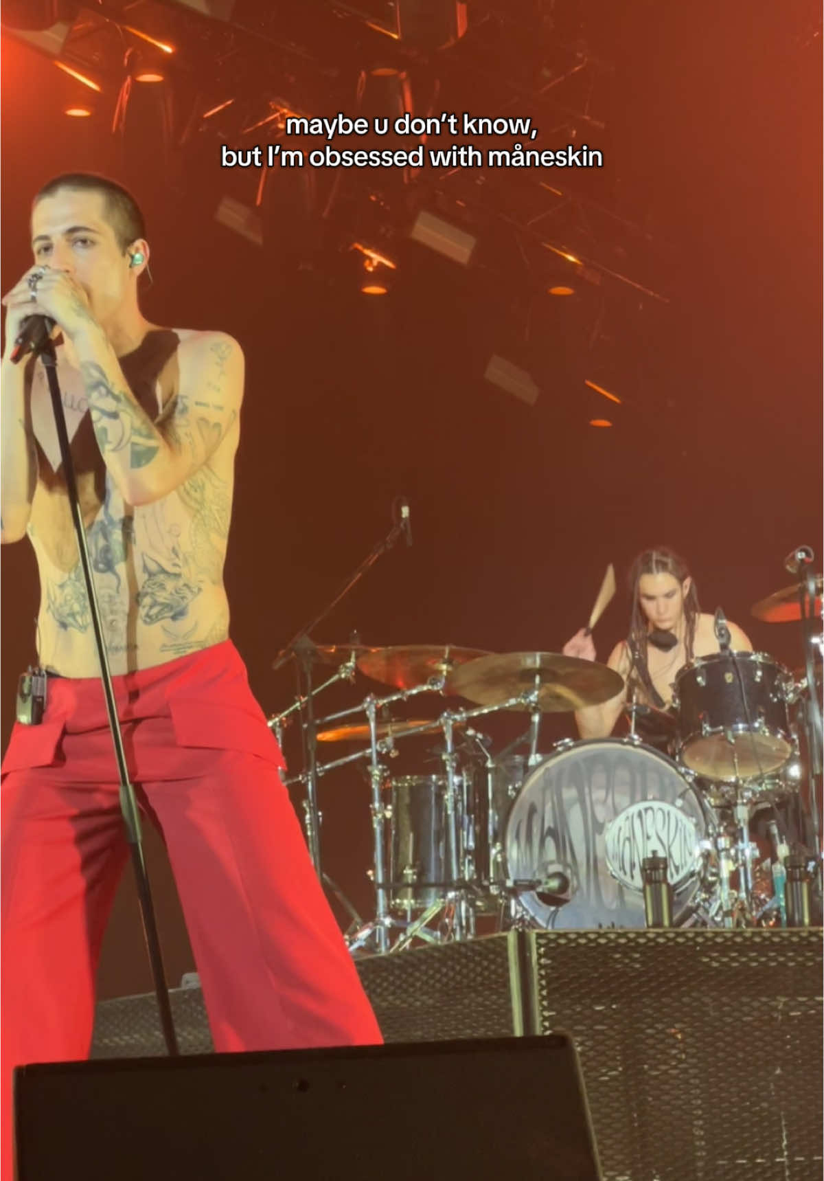 🤠#maneskinofficial🎸💯 #maneskin #❤️ #fyp #fypシ #maneskintiktok #ykaaar #victoriadeangelis #рекомендации #cocert #damianodavid #ethattorchio #tomasraggi #måneskin #maneskinofficial #italy #ethantorchio #tallinn @Måneskin @Damiano David @Victoria De Angelis 