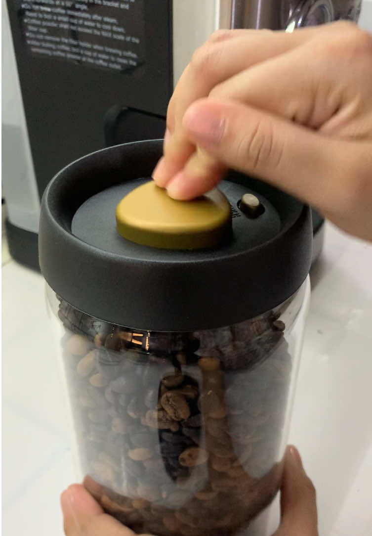Mas tatagal na shelf life ng coffee beans namin at home dahil dito sa vacuum container glass borosilicate | pwede to sa kahit anong food | vacuum sealed freshness | container airtight