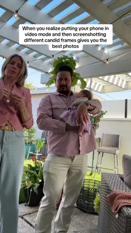 I always put my phone in video mode and then screenshot the best frames after when we take photos, especially when we’re doing it ourselves because it’s so much easier! #phototips #cameraroll #photo #iphonetricks #iphonetips 