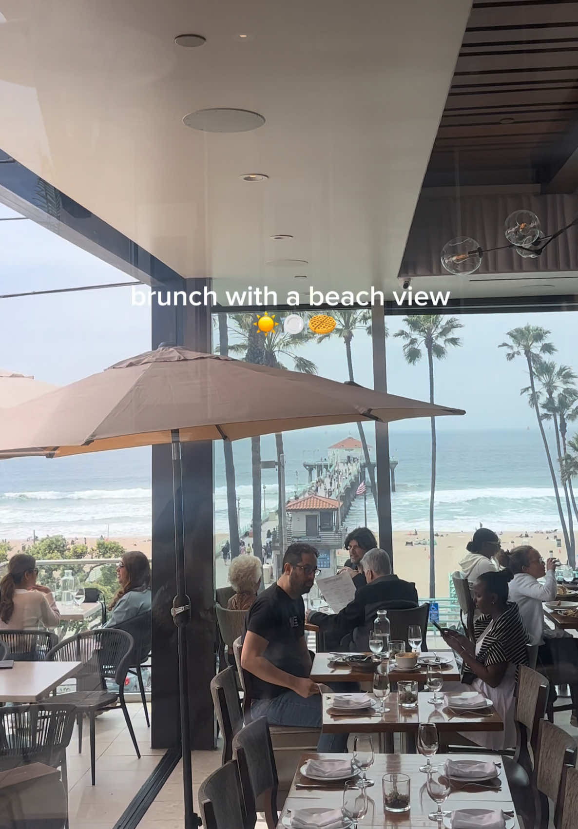 random day trip to LA to have lunch, I think so! This restaurant was so cute and the customer service was 10/10, I’ll definitely be back! #daytrip #travel #beachview #creatorsearchinsights 