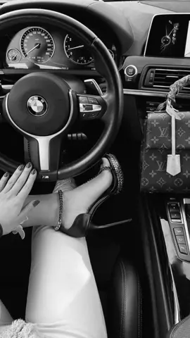 #milionario #luxurylifestyle #luxury #luxurylife #futuro #inspiration #inspirational #dinheiro #money 