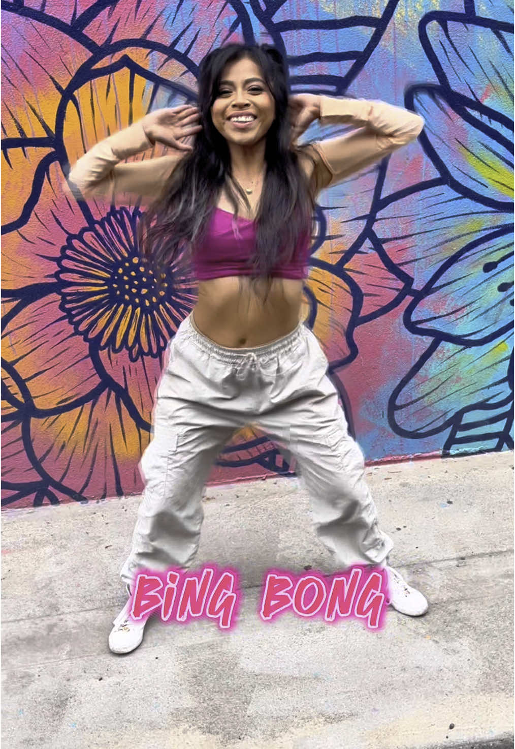 @Yailin La Más Viral “Bing Bong” Zumba Choreo 😘 #yailinlamasviralreal #yailinlamasviralreal #reggaeton #reggaetontiktok #bingbong #zumba #zumbafitness #zumbainstructor #dancefitness #zumbacommunity #dancecommunity #latina #zumbaworldwide #zumbabeto #zumbavirtual #zumbavideos #zumbavibes #zumbafamily #dancing #dance #dancer  #reelsofinstagram  #explore #zumbalife #zumbaparty #zumbalove #zumbalovers #fitnessmotivation #dancecardio #cardiodance #zumbazin #dancefit  #viral #viralvideo #shortsforyou #mixxedfit #howtodance #latinovibes #dancetrend #dancetrends #tiktokmoves #viraldance #dancewithme #tiktokdancer 