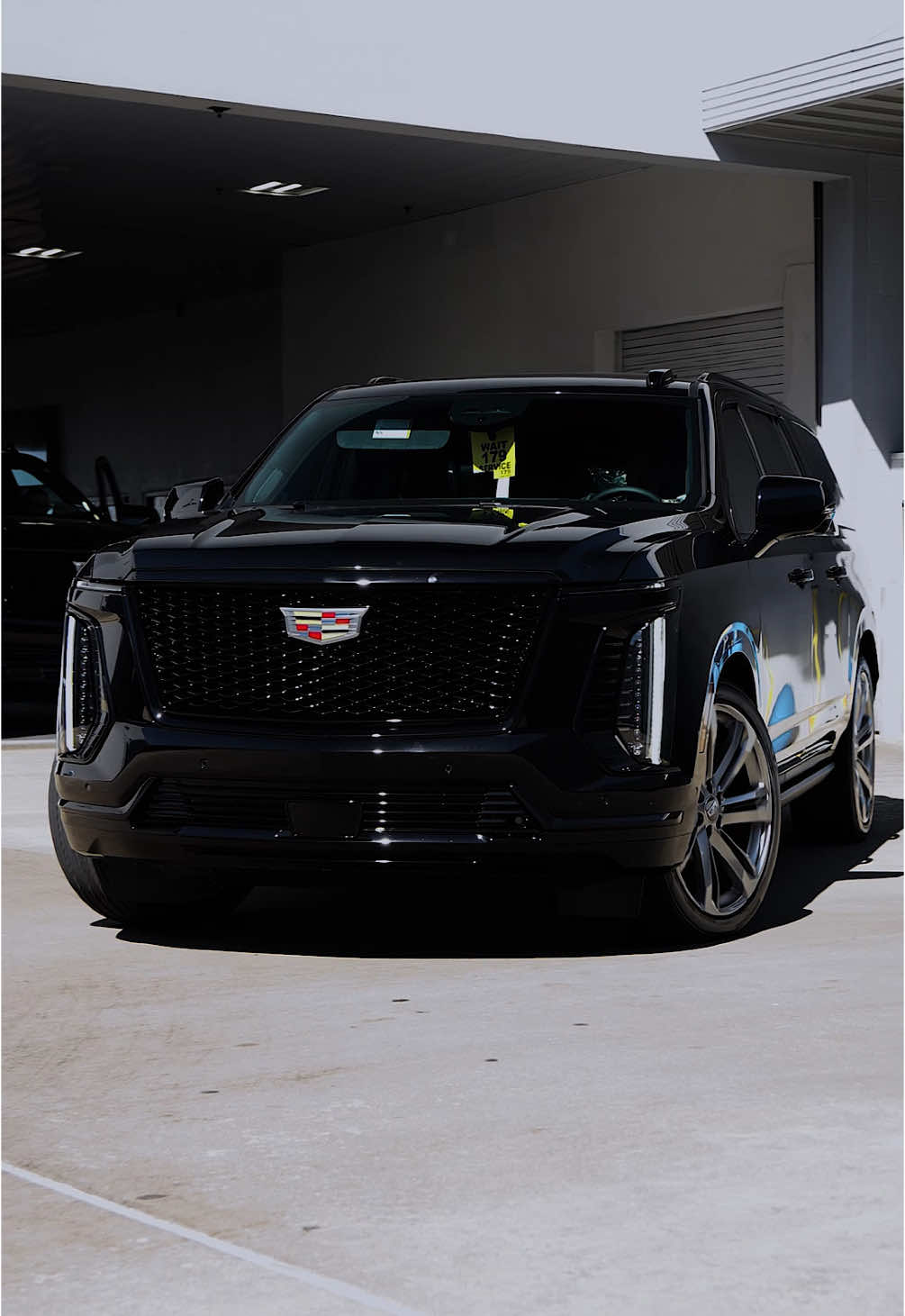 Rolling through one of the largest service centers in the city. At Tom Peacock Cadillac, more bays means less waiting and your #Escalade gets VIP treatment every time. Schedule your next visit today. 🛠️