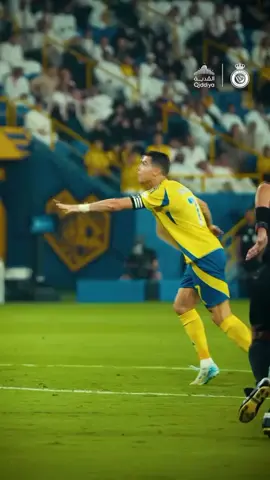 NO DETALHE 🎯 O Al-Nassr publicou esse vídeo mostrando o último golaço do Cristiano Ronaldo em câmera lenta. Arte. 🖼️ 🎥: Al-Nassr/Reprodução #365Scores #CristianoRonaldo #CR7 #AlNassr #futebol #reels
