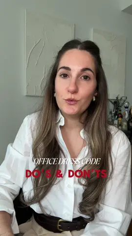 Office girl summer is almost here so here’s 7 tips to keep in mind when dressing for work in the summer heat 👩🏽‍💼  #corporatefashion #officeoutfits #dresscode #officesiren 
