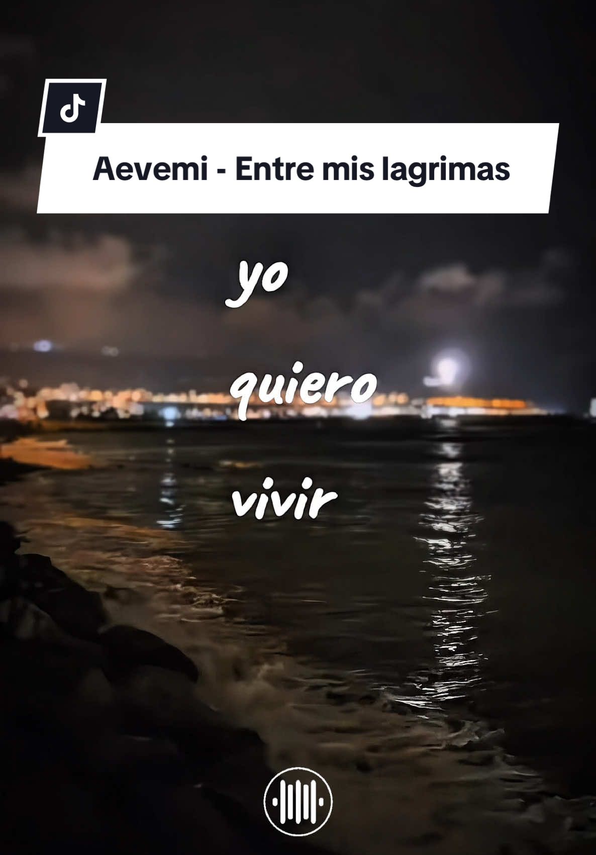 Mis pasos son lentos y no puedo volver … 🚶🏻🎧 #barranco #peru🇵🇪 #lima #limaperu🇵🇪 #playa #aevemi #entremislagrimas #synthpop #musica #video #viralvideos 