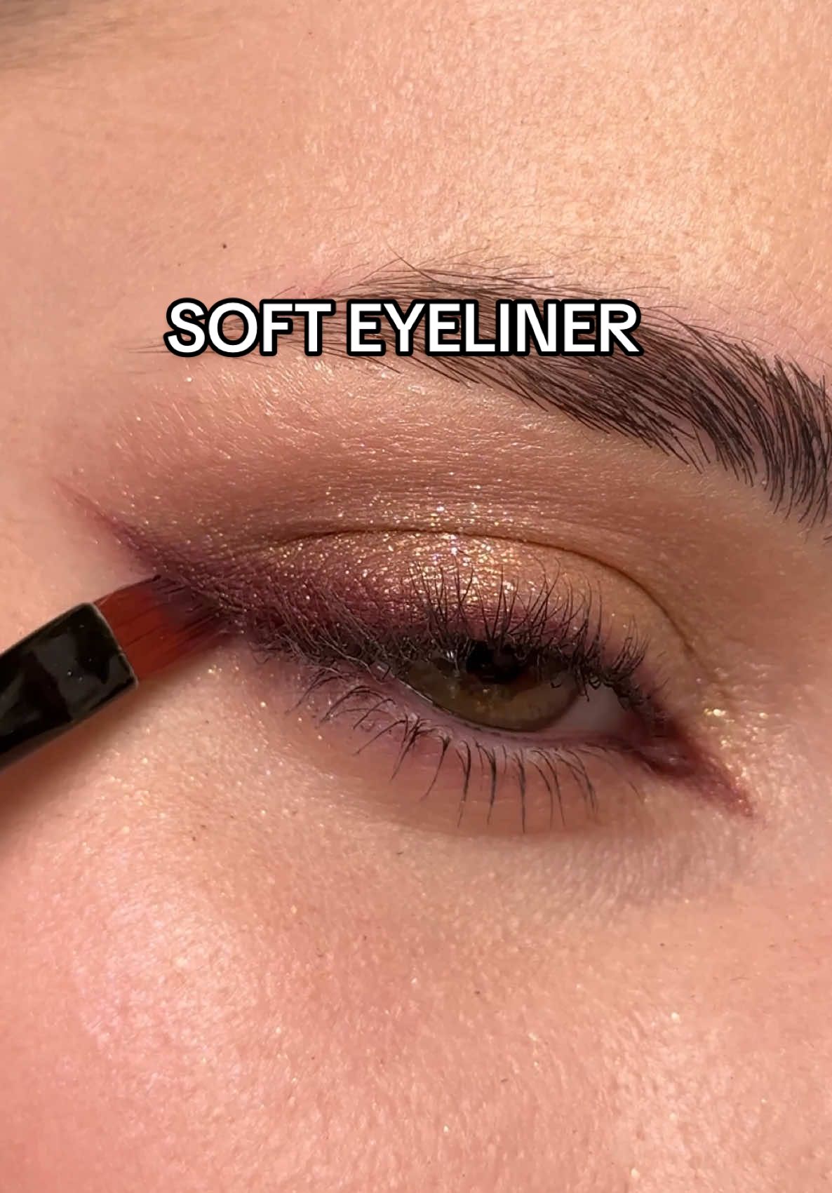 SAVE💜 easy soft wing #Eyeliner #softmakeup #eyemakeup #makeuphacks #beautyhacks 