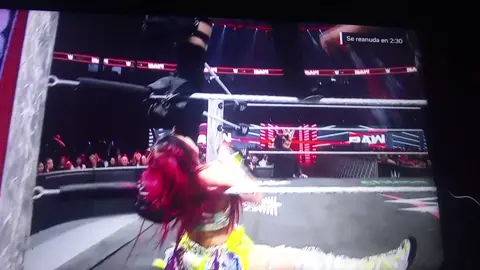 Stephanie VAQUER vs IYO SKY  exhibición post Wrestlemania #iyosky #WWE #postwrestlemania #women 