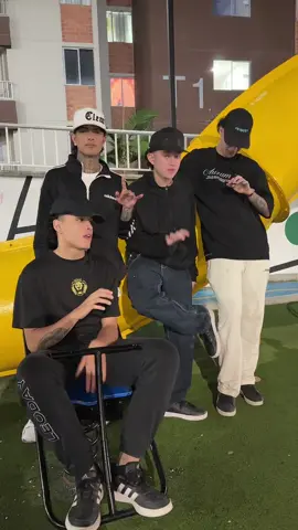 @ᴄᴀʀᴠᴀʟʜᴏ 🪬 @𝐑𝐄𝐍𝐃𝐎𝐍🐦‍⬛ @ruizz_77 