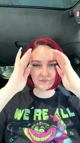 5 weeks of no edge ups was WAY too long! Fresh color & fresh edge up 🥰 #feelincute #neweyeshadowtoo #buzzcut #edgeup #undercut #girlswithshavedheads #buzzcutgrowout #redhair #seratonin