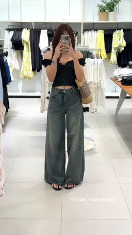 ได้รุ่นนี้สีใหม่มาป้ายาาา สีสนิมที่ต้องมีติดตู้✨  @SAN.STUDIO | แซนวิส  @SAN.STUDIO | แซนวิส  #แซนสตูดิโอ #ยีนส์สาวอวบ #ยีนส์ขากระบอกใหญ่ #กางเกงยีนส์พรมทอง #กางเกงยีนส์ #กางเกงยีนส์เอวสูง #กางเกงยีนส์ขากระบอกใหญ่ #ยีนส์พรางหุ่น #promthong #ยีนส์พรมทอง #ยีนส์สีสนิม #ยีนส์ป้ายpromthong 