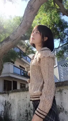 Let's go on an adventure with me.🧭🏞 . . #dailyvlog #vibes #fun #teenager #OOTD #schoollife 
