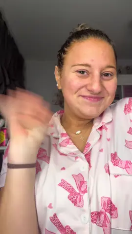 Thank you so much @VT Cosmetics US #reedleshot #vtcosmetics #skincare #kbeauty #kbeautyskincare #pdrnmask #pdrnessence #foryou #discovery #tiktoktrend #viral #trending #vtcosmeticspartner 