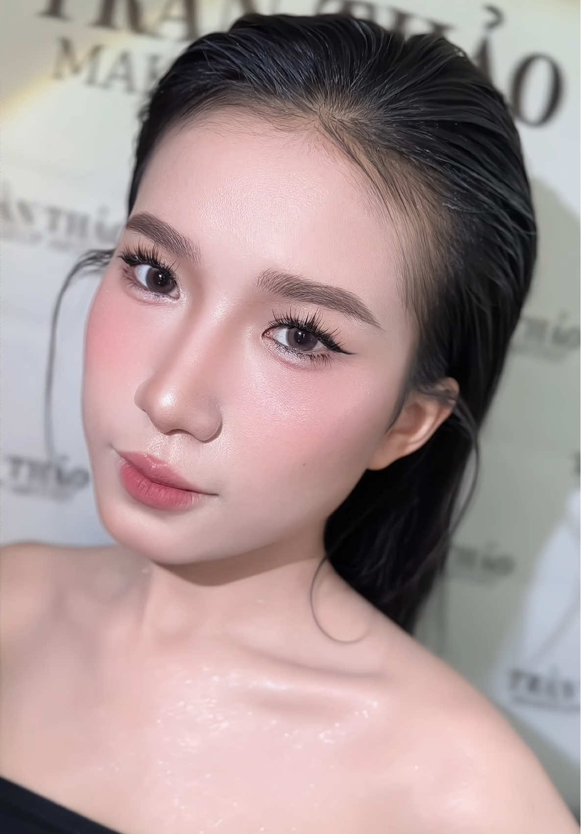 Nghèo chị mới sợ chứ có tiền là chị vui #makeup #makeuplook #makeupbeauty #makeupsaigon #xuhuong #xuhuongmakeup #xh 