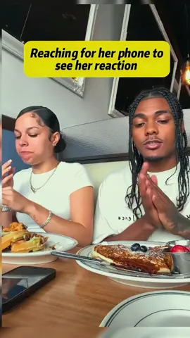 not your food, just the phone 😂😂😂 #prank #funnyvideos #funnytiktok #tiktokusa #prankvideo #foodprank #foryoupage 