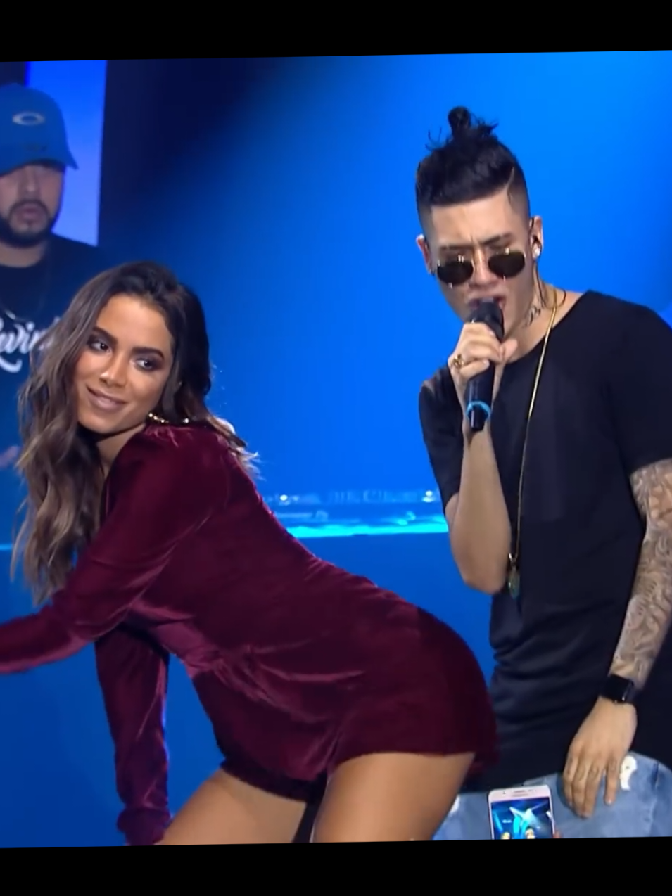 #gravebater #anitta #mckevinho #funk 