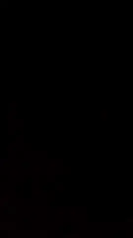 setelah 5 tahun main roblox,setelah mainin map blox fruit,meme sea,fisch,aotr dan masih banyak lagi.jadi hari ini selasa 22 april 2025 aku berhenti main roblox🙂😮‍💨 