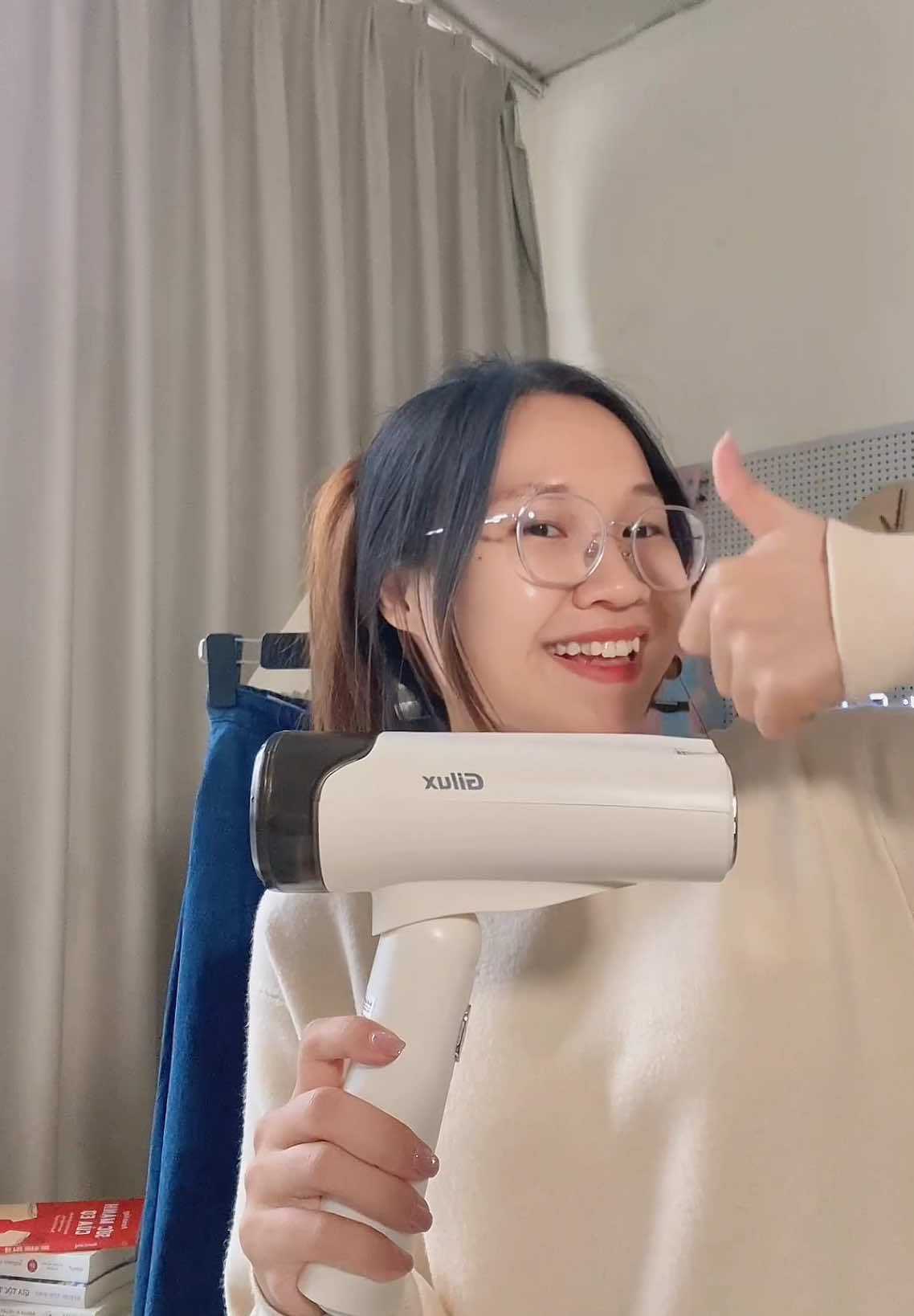 Cho bàn nào cần là hơi nước nhỏ gọn tiện mang đi du lịch hoặc công tác nha ❤️ #vtvcab #banlahoinuoc #banlahoinuoccamtay #dogiadung #giadungtienich #gilux #gll50