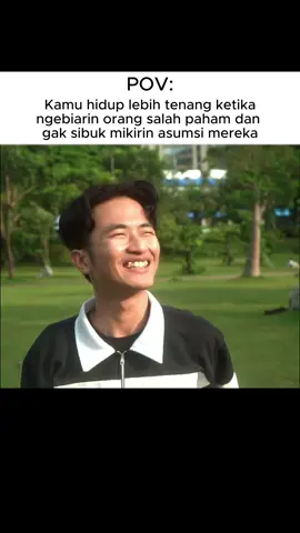 Kamu udah difase bodo amat sama asumsi orang yang salah paham  belum fren? Fase dewasa tuh kayak udah gak ada energi lagi kalau ada orang yang emang salah paham. Jadi yaudah biarin aja gimana mereka.  Karena yg tau kita kan diri sendiri yah. Save and share postingan ini buat reminder dan ingetin temen kamu Follow @riiormdhn buat bantu upgrade diri setiap hari