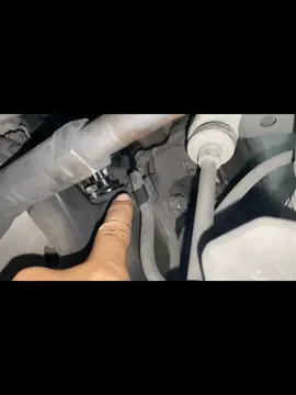 Một trong những lý do xe báo đèn ABS #ToyotaPhuMyHung #toyotainnova #cogangmoingay💪 