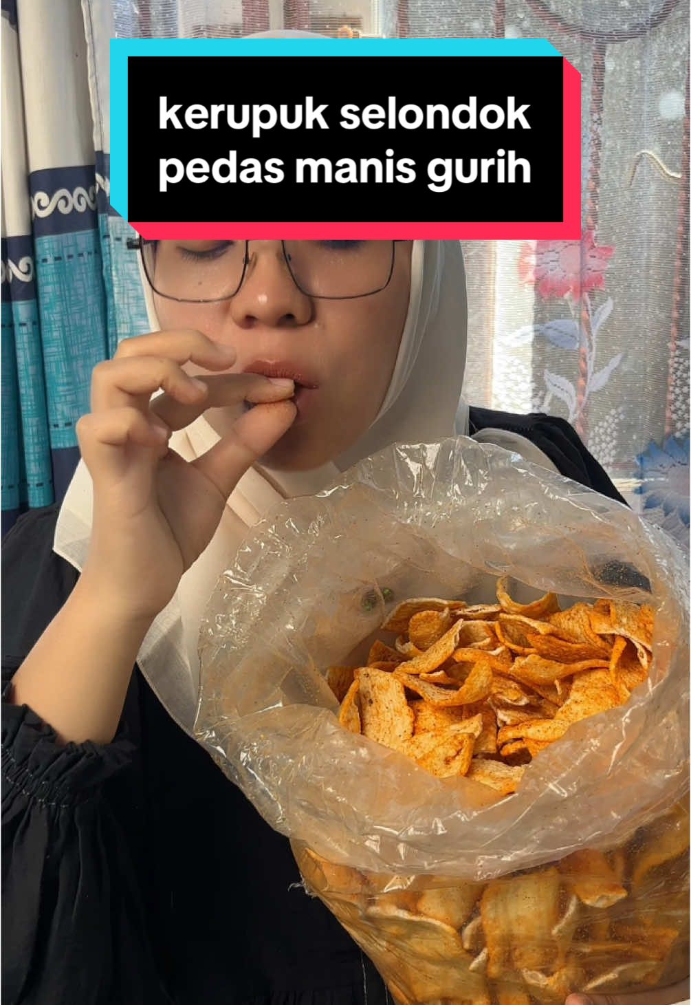 yg mentah 1 kg cuman 30rbuan cuat cobain kerupuk slondok #kerupukslondok #slondokpedasmanis #slondokmentah #slondokubi 