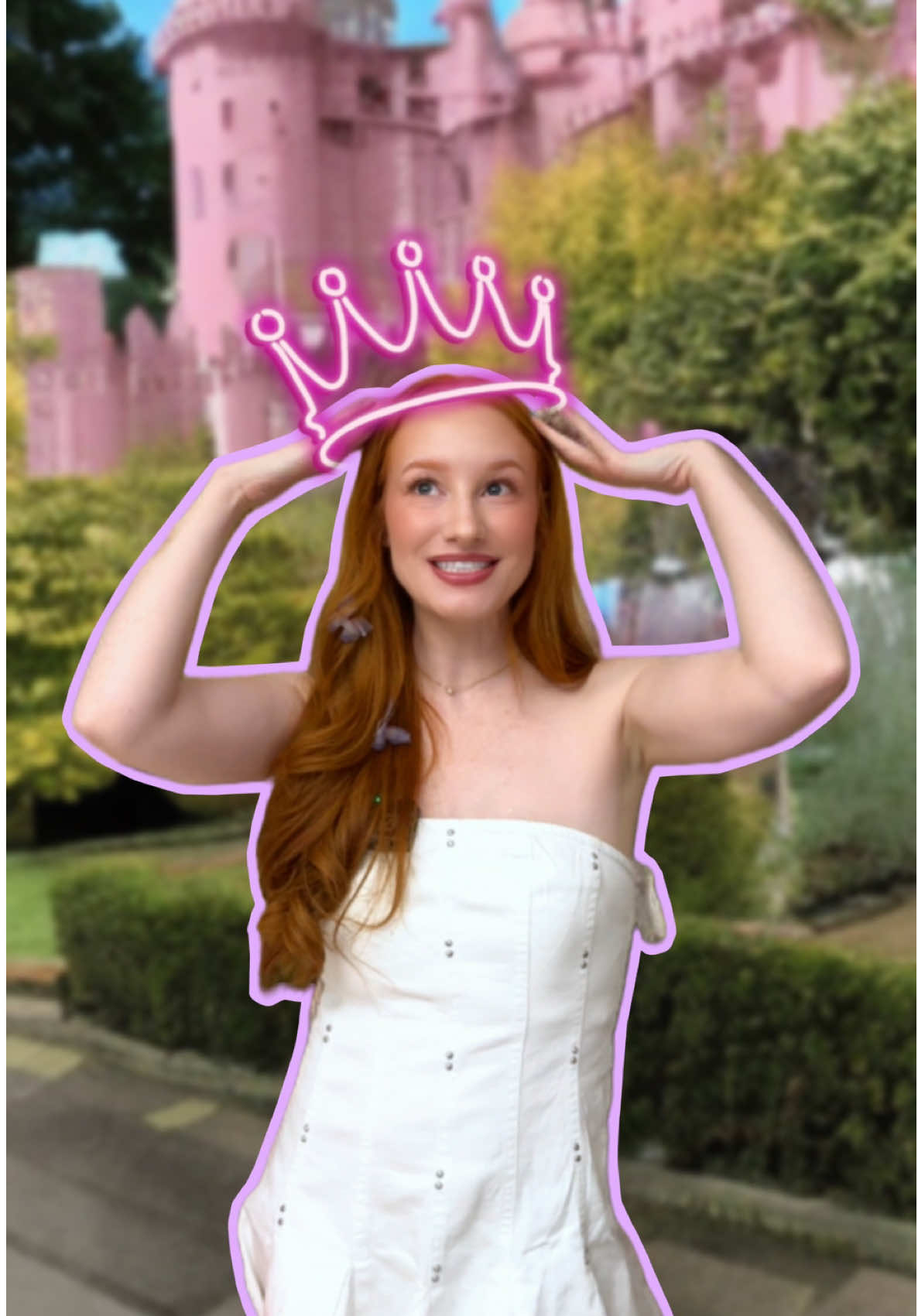 let’s go girls! 👑💗🩰 #princesspilates #tiaratraining 