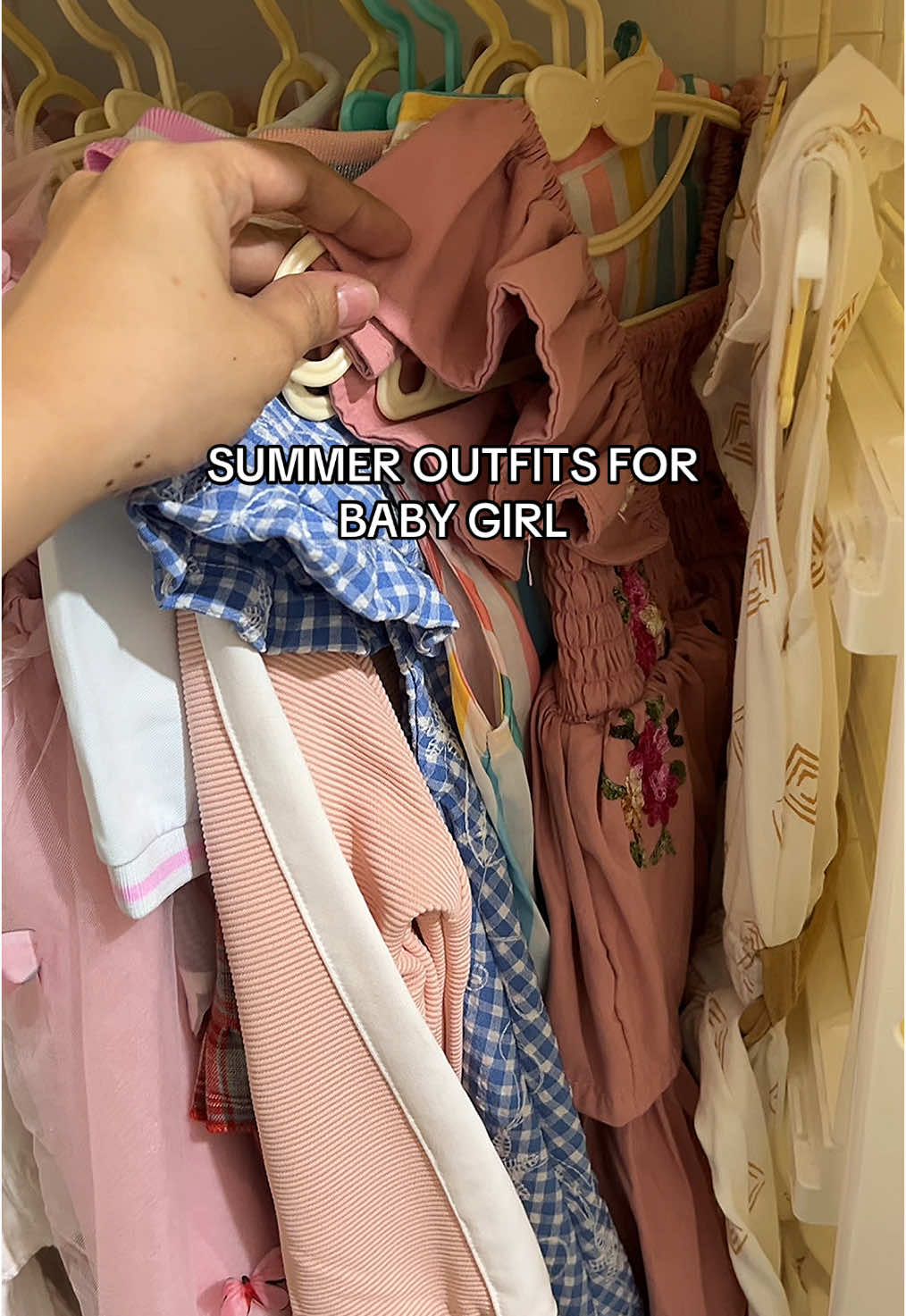 summer outfit for baby girls ✨ #summeroutfit #babygirl #babygirlootd #kidsoutfit #dresskids #kidsdress 