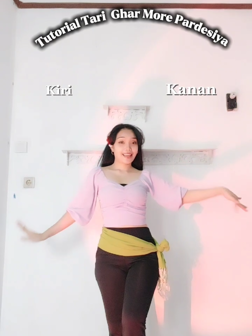 Stitch yuk biar nari bareng 🫶... video tarinya jadinya aja yah yang di Stitch cek di beranda aku  #arinikhush #bollywood #tariindia #gharmorepardesiya 