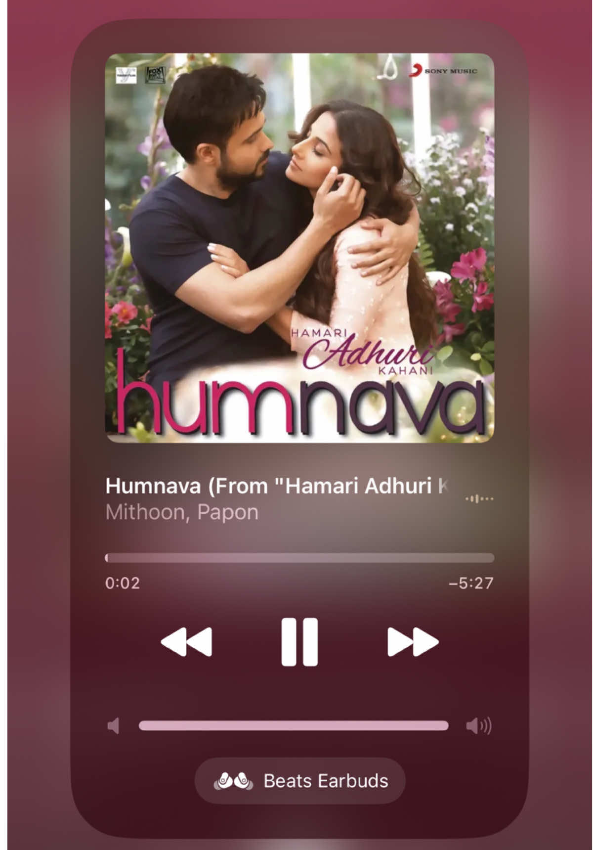 Par Ab Na Jaane Kyun Mujhe Woh Lag Rhy Hain Haseen.. #foryoupage #foryou #fyp #desi #dontletthisflop #desitok #100k #dontunderreviewmyvideo #viral_video #growmyaccount #grow #pakistani #bollywood #song_lyrics #hindisong #brown #tiktokpakistan #humnawa #hamariadhurikahani 