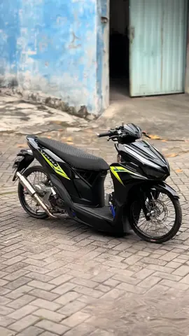 velg belakang belom jdi 🙏🏻 #vario150 