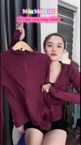 Gia nhập màu mới ngọt ngào sang chảnh trắng da luôn nha các chii iu của em ơiiiiii 😍😍😍😍😍#aokhoacnu #reviewaokhoac #aokhoacnu #xuhuong #thsport #áokhoácmùahè #áokhoácbasic #aokhoacchonguv 