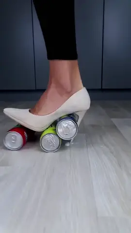 Oddly satisfying and crushing stuff  #oodlysatisfying #asmr #Gadgets #heels #crushing #asmr_tingles 