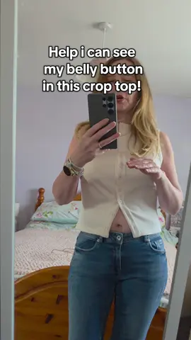 really love these ribbed tops but a bit freaked out at my belly button #ribbedtop #summertop 