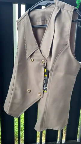 Warna latte emang secakep ini si best yuk yang mau langsung di gercepin kak lgi ada harga diskon lohh ?? #fujivest #vest #vestwanita #rompiwanita #fypage 