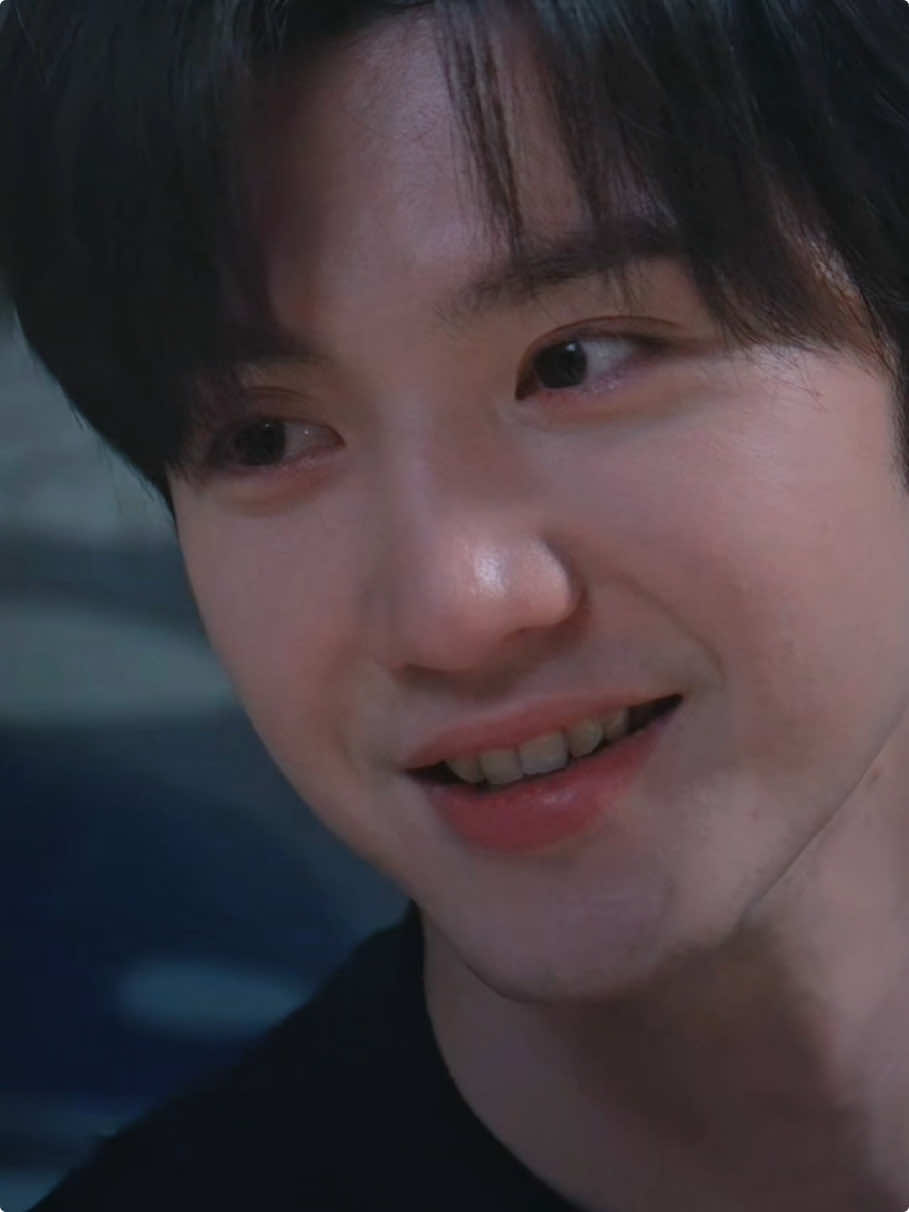 Ciuman Tak Terduga 🥰#cdrama #hiddenlove #chenzheyuan #zhaolusi #TikTokTainment #BahasDrama 