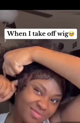Glued❓Girl,we don’t do that anymore.One try and you’ll never go back-glueless is the way💕 - - - #cumasehair #glulesswig #hdlacewig #takeoffwig 