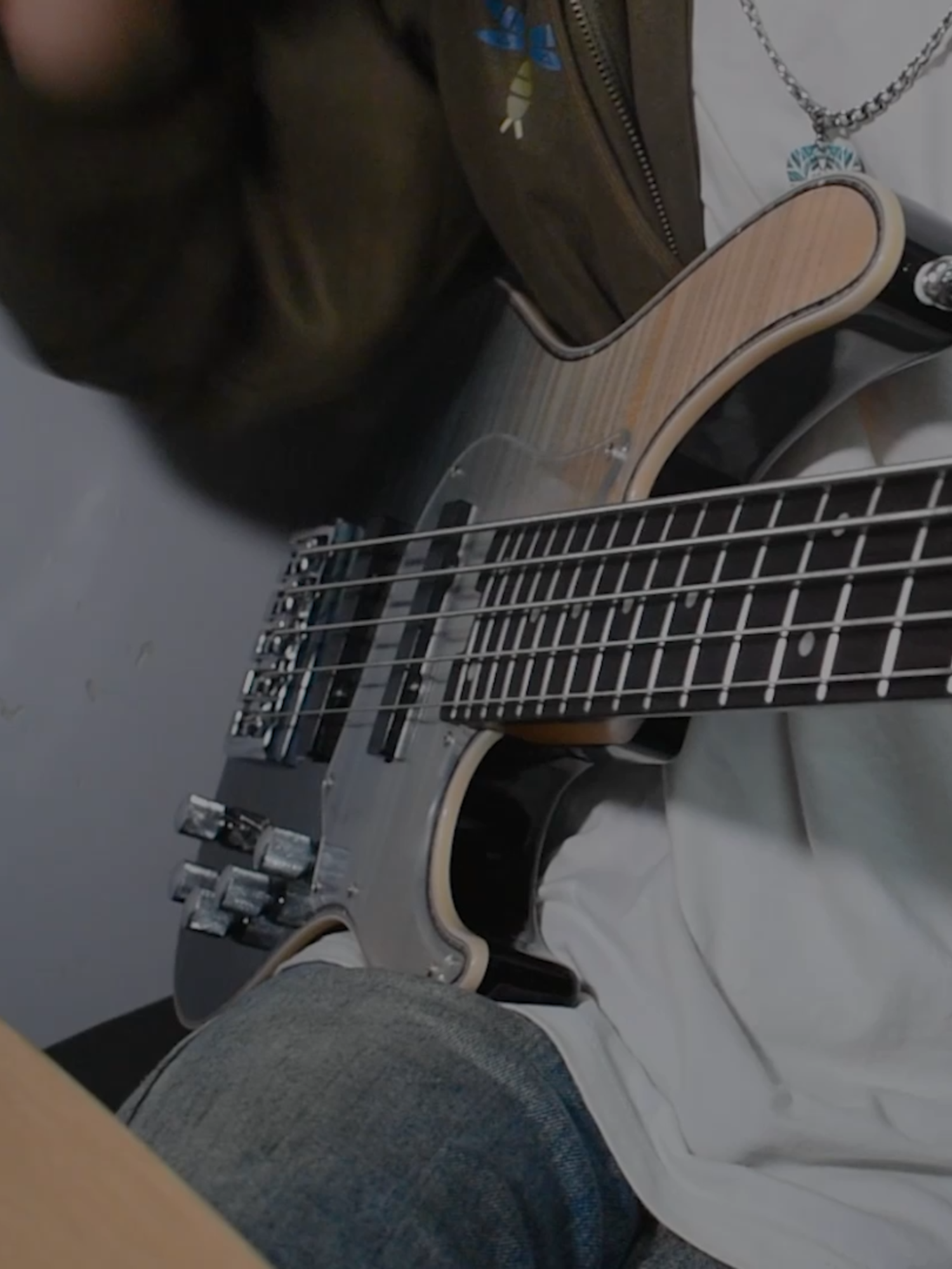 子供の頃このエピソードを見ていたら車にひかれました。#bass #ベース #bassist #弾いてみた #slap #米津玄師 #kickback #チェンソーマン #chainsawman