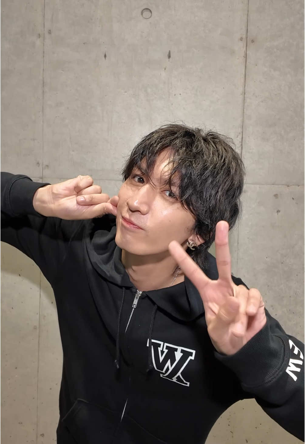 #藤井流星 の #BIGLOVESONG ダンス💙ぜひ覚えて、BIG LOVEを届けよう🫶この曲も収録されている #WESTꓸ 24th Singleは2025年5月7日(水)発売!!!!!!! #ウェッサイソウル！ #BIGLOVESONG #WESTꓸ_24th_Single